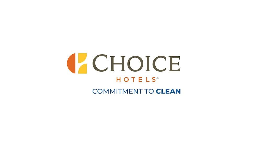 Comfort Inn & Suites Greenville I-70 Екстериор снимка